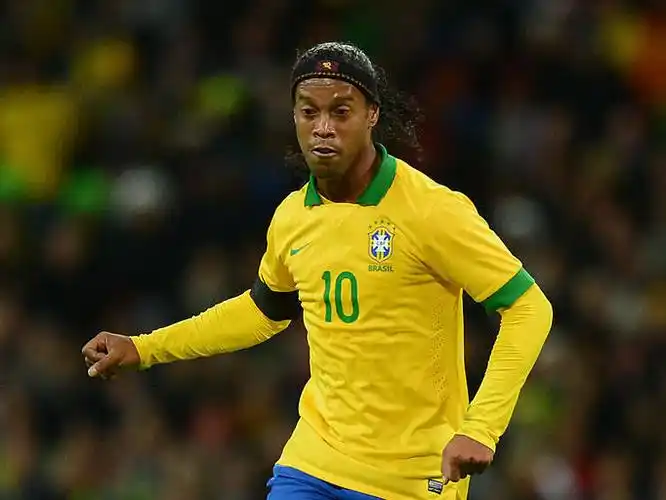 的实力和坚 的实力和坚